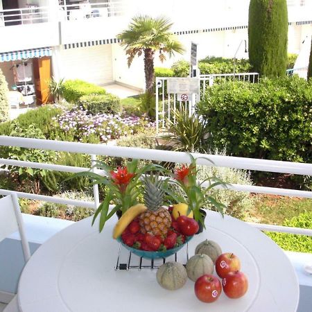 Agreable Appartement 4 Personnes A Villeneuve-Loubet Plage, Piscine, Mer, Commerces A Proximite Екстериор снимка