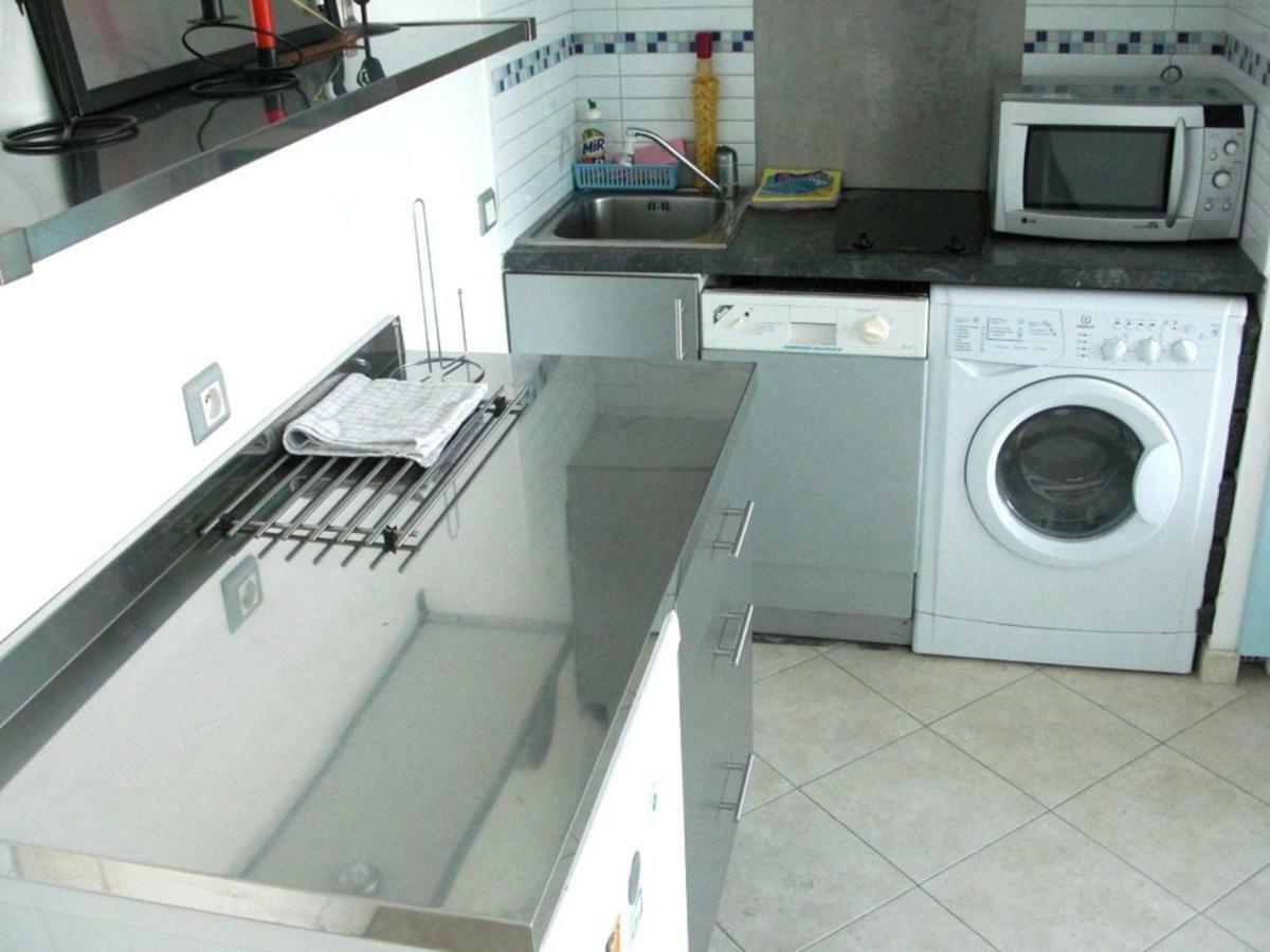 Agreable Appartement 4 Personnes A Villeneuve-Loubet Plage, Piscine, Mer, Commerces A Proximite Екстериор снимка